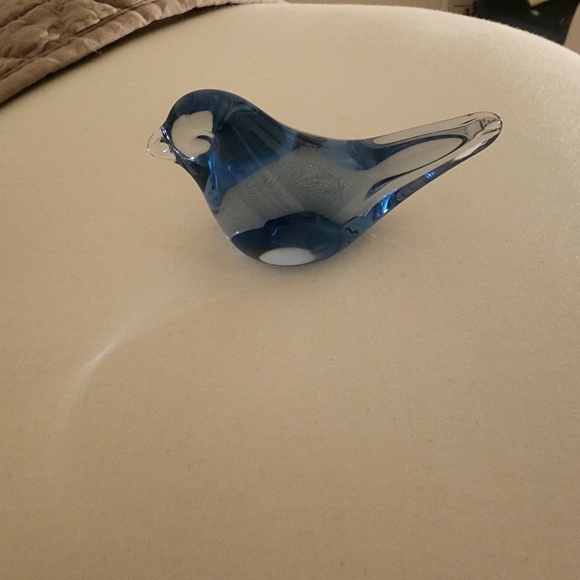 Blue Glass Bird 🐦 - Picture 2 of 4
